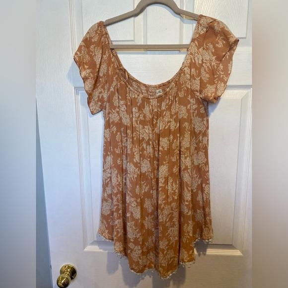 O’Neil Peach Off-Shoulder Mini Dress with White Floral Print Size Large - Picture 2 of 9